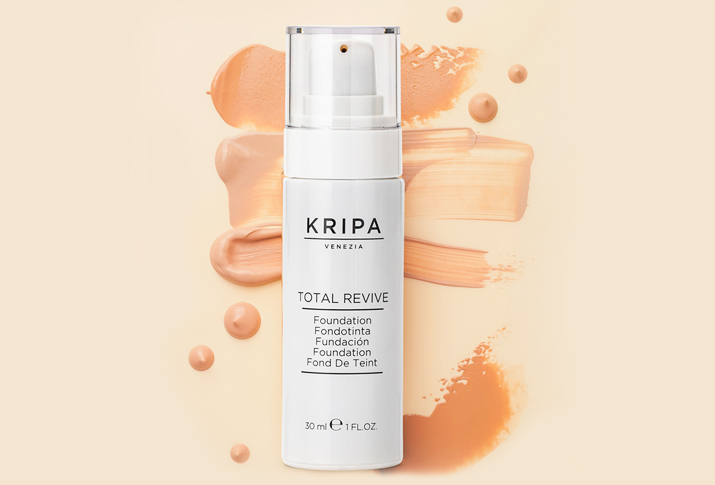 2SLOŽKOVÝ MAKE-UP TOTAL REVIVE
